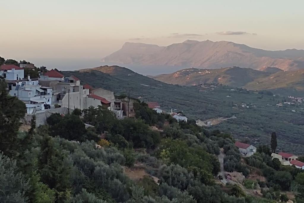 Vasiliki'S Residence Amazing View Киссамос Экстерьер фото